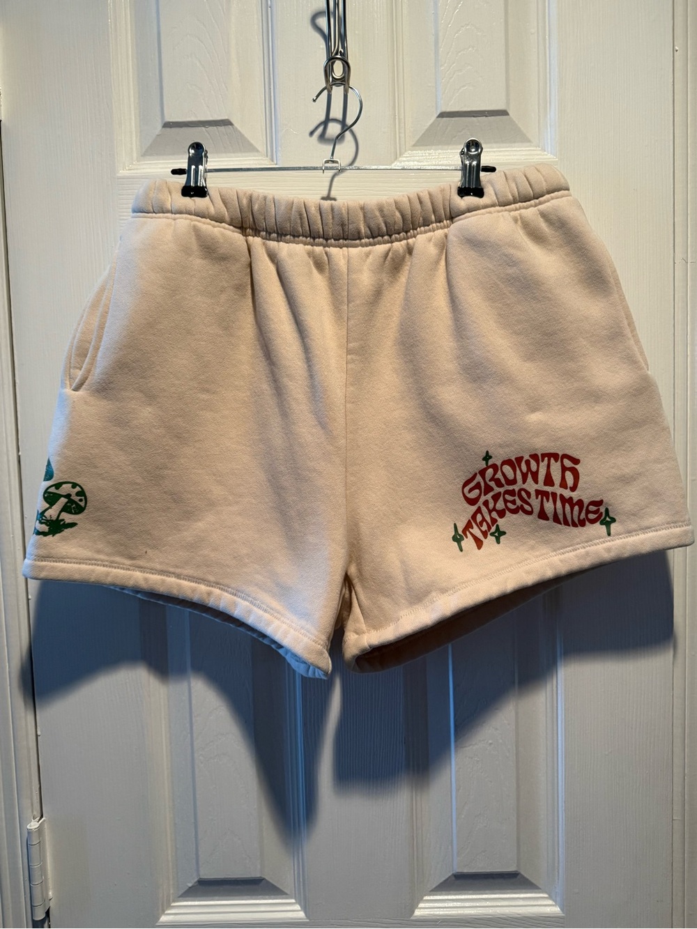 Mayfair Group Growth Takes Time Sweat Shorts Cream M/L